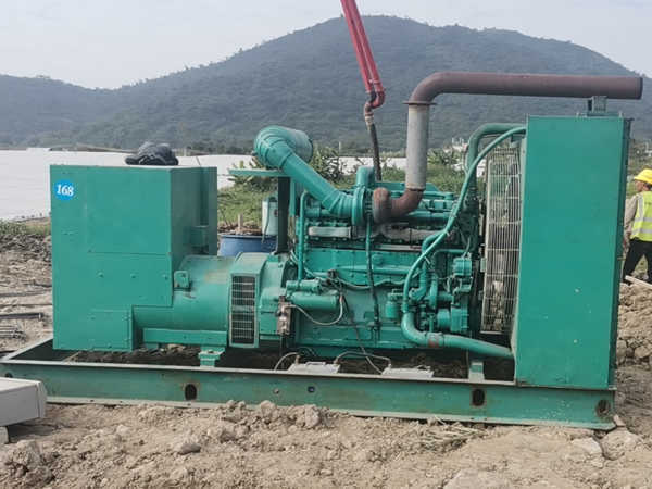 400KW康明斯發電機組